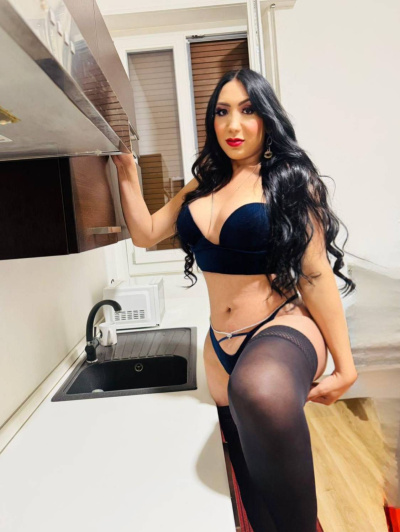 Katriny lima  trans trans Pavia