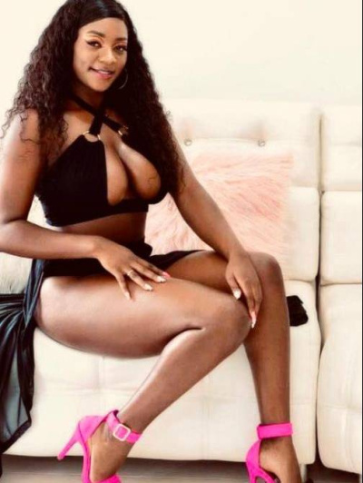 SARA escort donne Agrigento