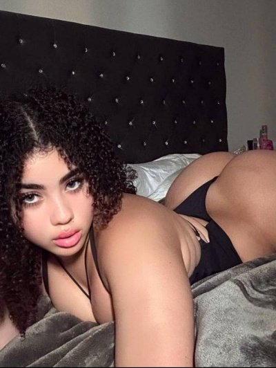 Ricciolina escort donne Vercelli