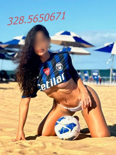 Selena Pisa escort donne Pisa