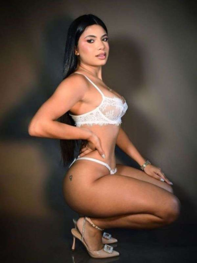 MERAVIGLIA A  BUSTO escort donne Varese