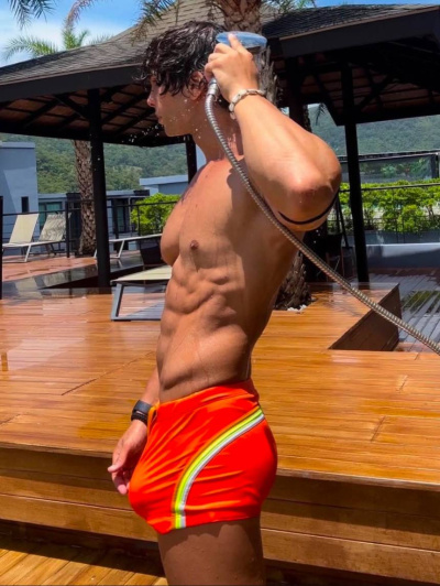 Roy XXXL massaggi Roma