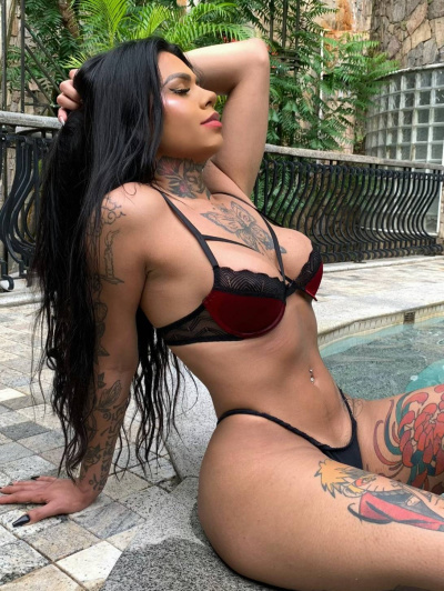 CLARA BOUVIER trans Napoli