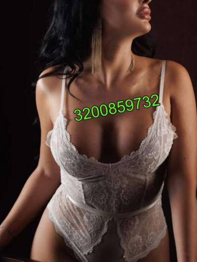 GIULIA escort donne Verona