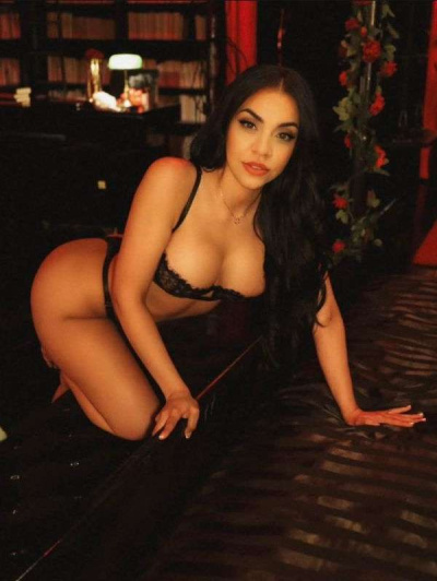 RAMONA escort donne Parma