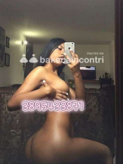 LAURA escort donne Venezia