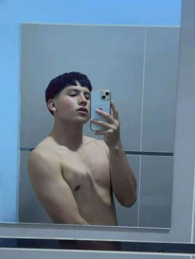 BELLO uomini Como
