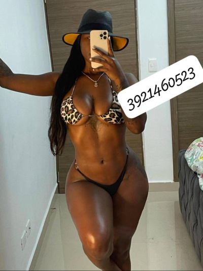 Nina Fuego escort donne Imperia