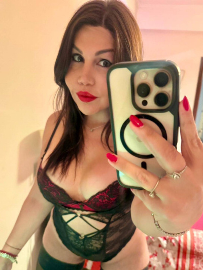 Valentina Bomba escort donne Salerno
