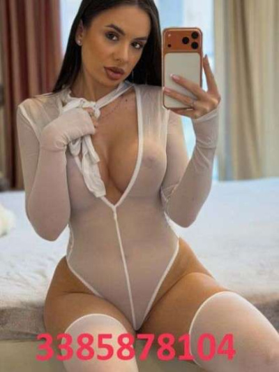 JULIA escort donne Venezia