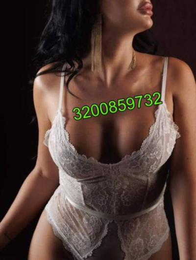 GIULIA escort donne Verona