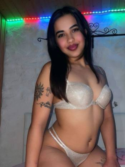 Sofia escort donne Varese
