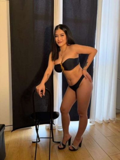 Laila THAILANDESE escort donne Venezia