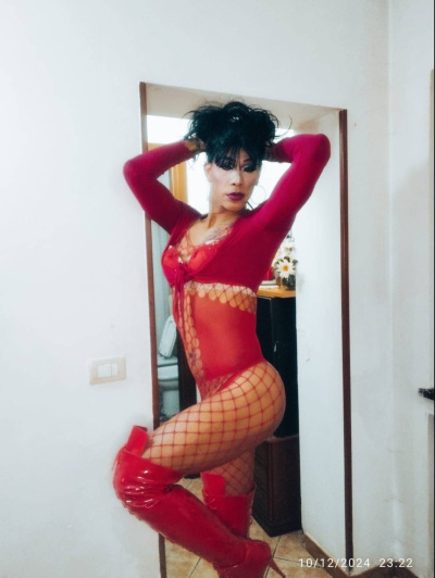 SUSAN ALESKA trans Alessandria