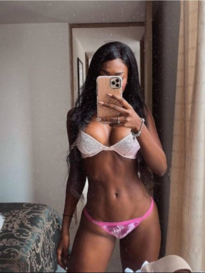 ROSSELA escort donne Trento