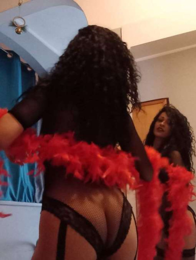 Valentina Sanremo escort donne Imperia