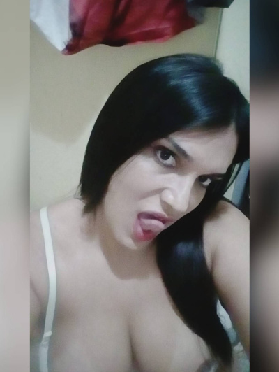 REINA CAVALLONA XXL trans Salerno