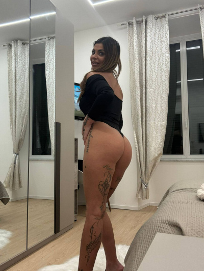 Giulia escort donne Savona