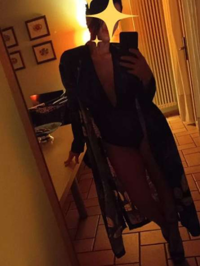 VERONICA       SOLO UAZAP escort donne Padova