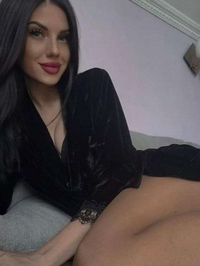 KIRA escort donne Modena